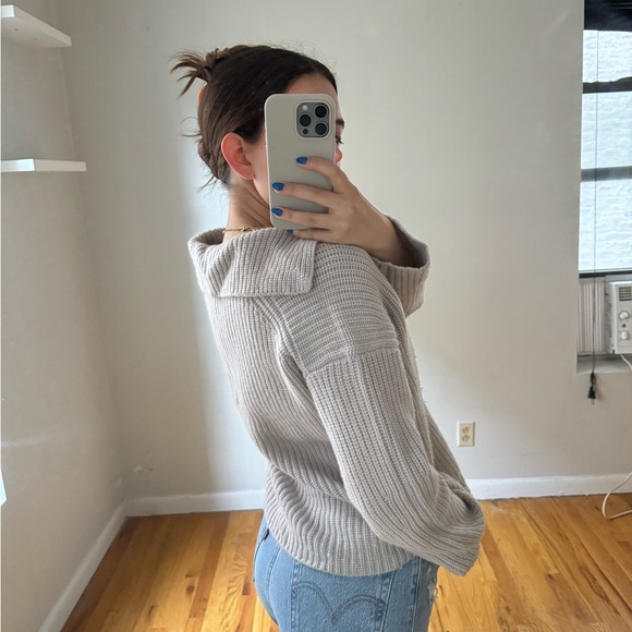 VINCE V Neck Collared Pullover size S - Picture 2 of 3